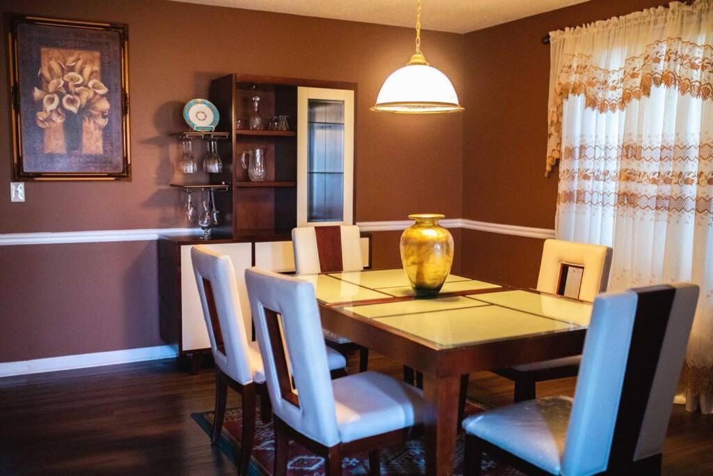 Castle Comfort Ellenwood Ngoại thất bức ảnh
